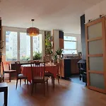 Beautiful 100 M² In The Heart Of Paris
