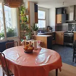 Beautiful 100 M² In The Heart Of Paris